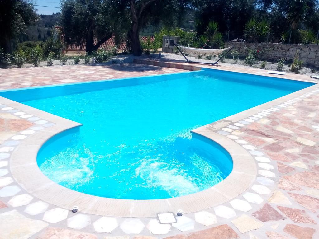 Villa Androniki Longós 외부 사진